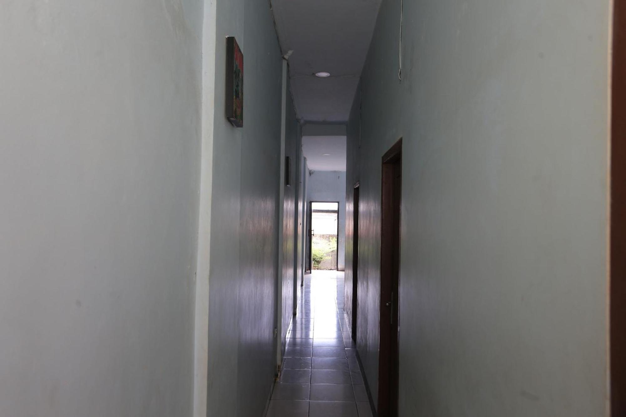 Oyo 93584 Rukotel South Tangerang Exterior photo